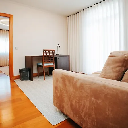 Eirado * 卡德拉斯