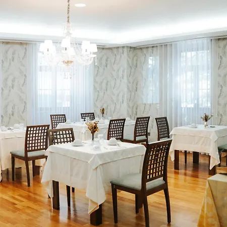 Eirado * 卡德拉斯