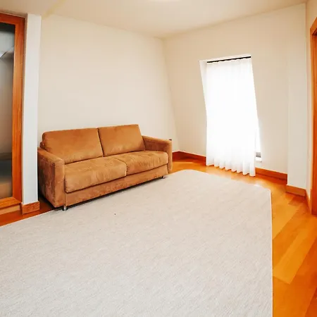 Eirado 农家乐 卡德拉斯