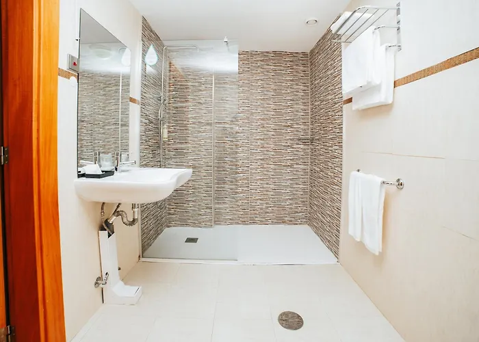 农家乐 Eirado 卡德拉斯