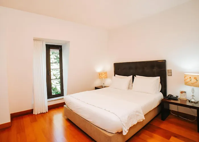 Eirado * 卡德拉斯